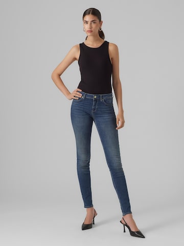 VERO MODA - Skinny Vaquero 'LUX' en azul