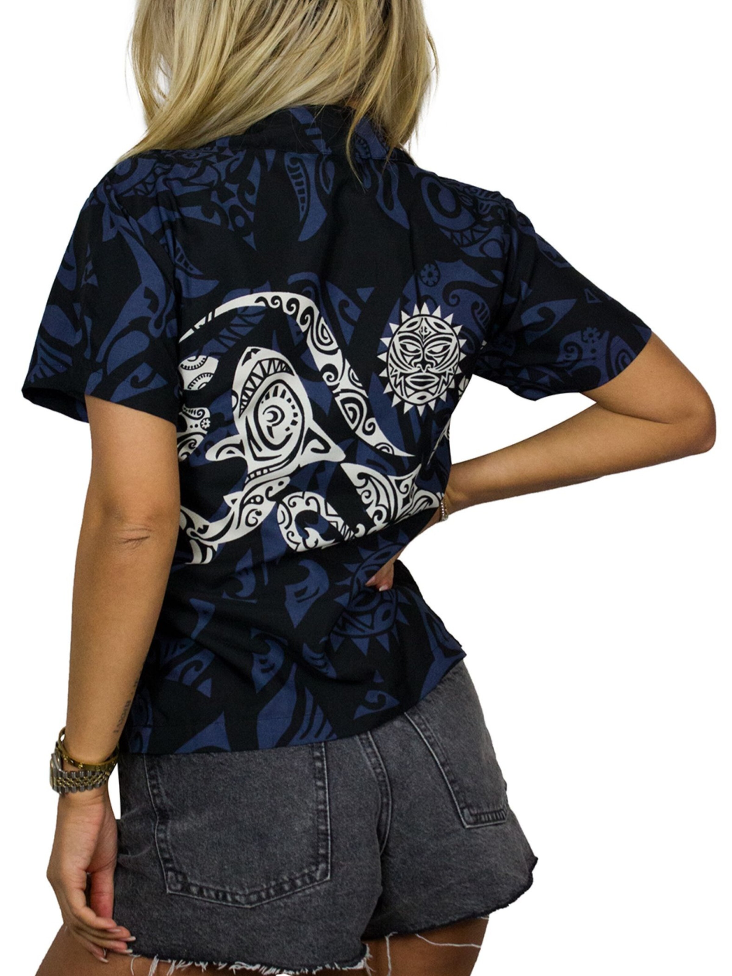 King Kameha Bluse 'Maori Chest'‌‌‌‌‌ in Schwarz