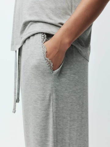 Marks & Spencer Pyjama in Grijs