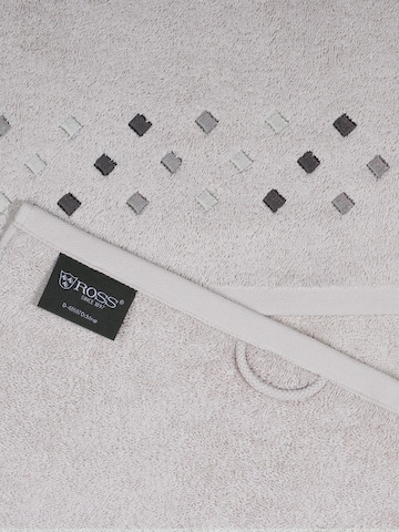ROSS Towel 'Stoneline' in Grey