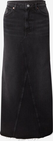 Monki Skirt in Black: front