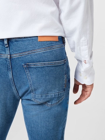 mėlyna SCOTCH & SODA Siauras Džinsai 'Skim'
