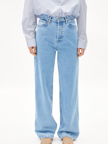 ARMEDANGELS Wide leg Jeans 'ENIJAA' in Blue: front