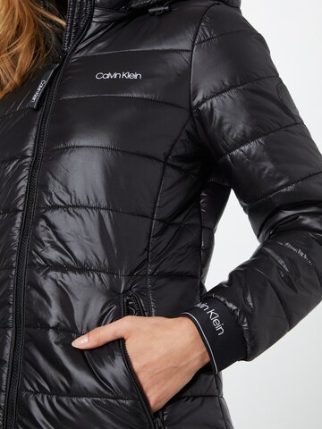 Calvin Klein Płaszcz przejściowy 'Sorona' w kolorze czarny