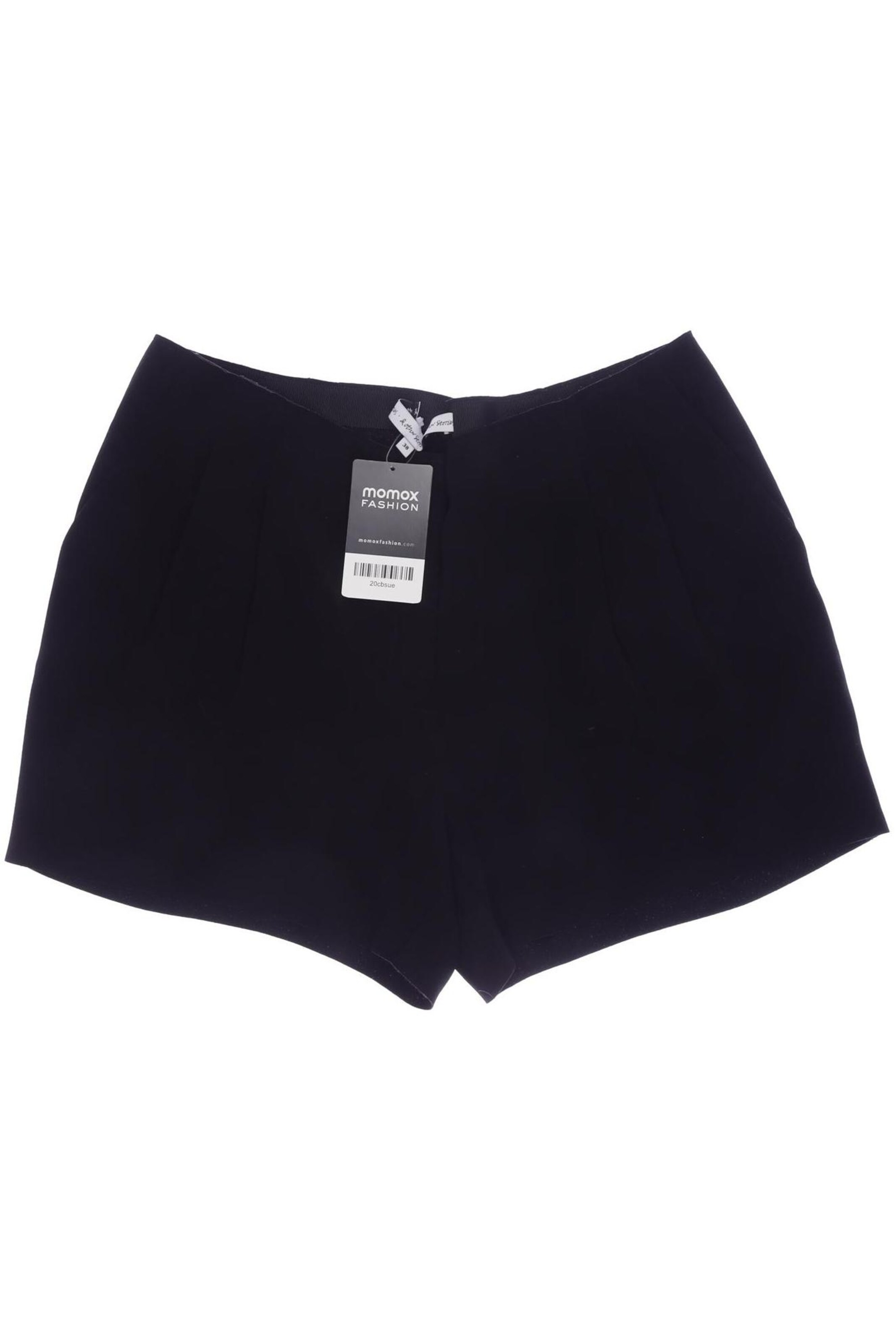 & Other Stories Shorts in M in Black: front