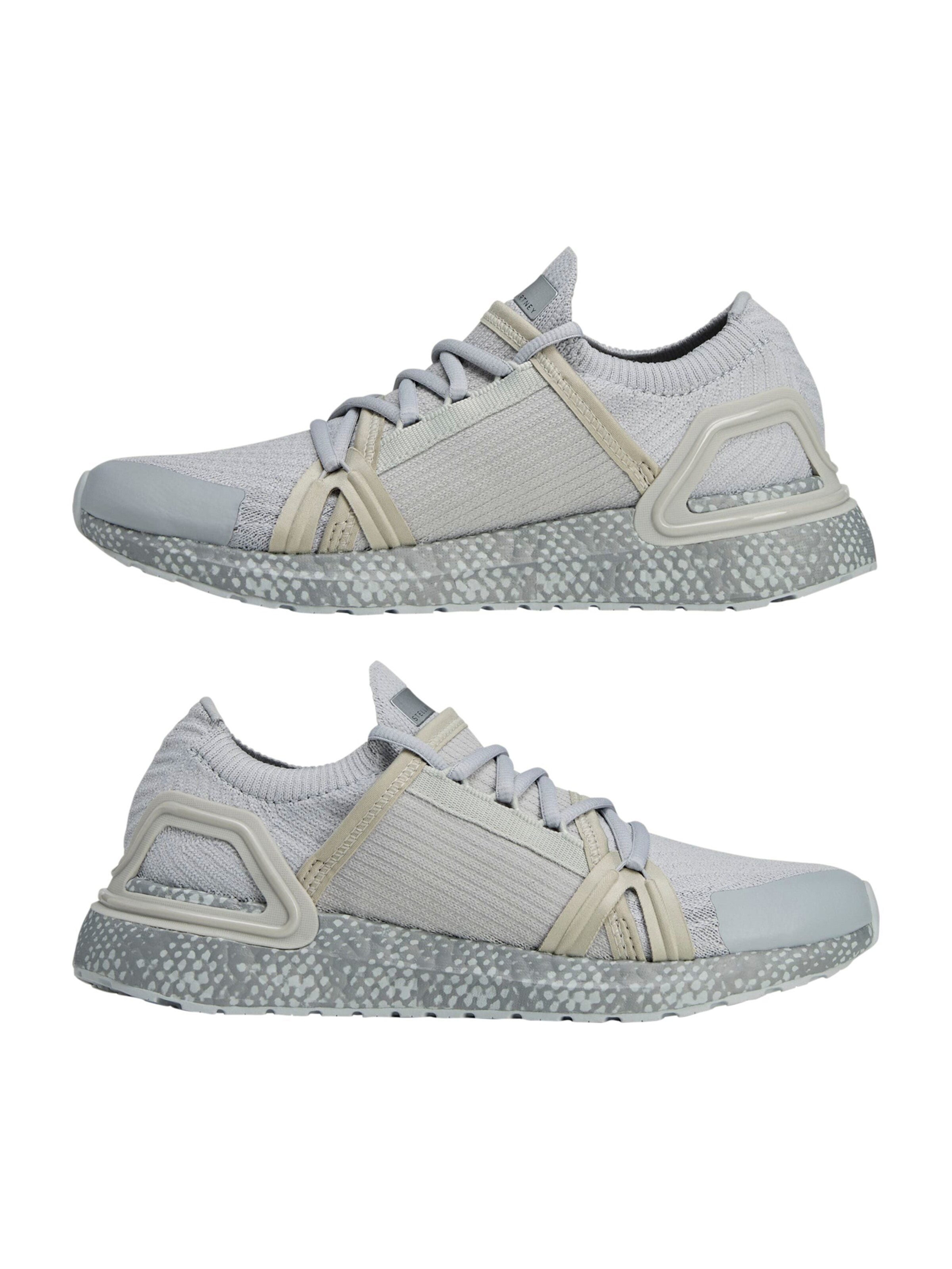 ADIDAS BY STELLA MCCARTNEY Обувь для бега 'Ultraboost DNA' в Серый