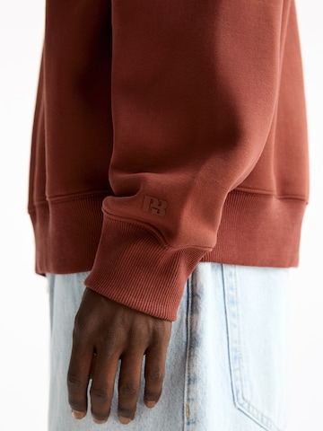 Pull&Bear Sweatshirt i brun