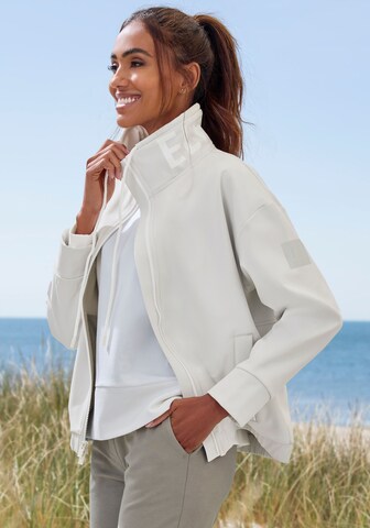 Elbsand Performance Jacket in White: front