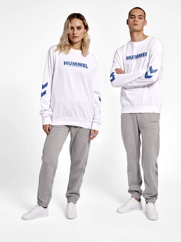 Hummel Sweatshirt 'LEGACY' in Wit