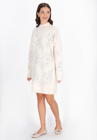 Usha Gebreide jurk in Beige