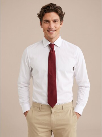 Suitable Tie in Red: front