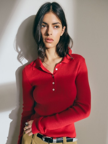 Bhoem Pullover in Rot: Vorderseite