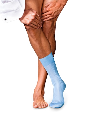 FALKE Socks 'No. 10 Pure Fil d´Écosse' in Blue: front
