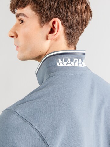 NAPAPIJRI Poloshirt 'EMIRA' in Grau