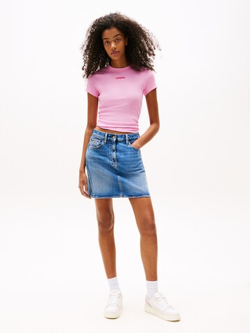 T-shirt Tommy Jeans en rose