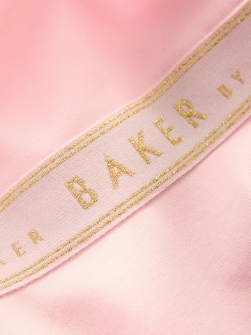 Baker by Ted Baker Mekko värissä vaaleanpunainen