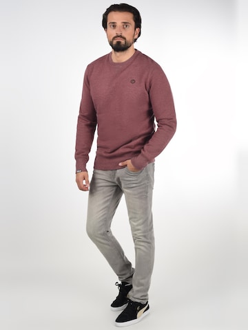 !Solid Sweatshirt 'Benn' in Rood