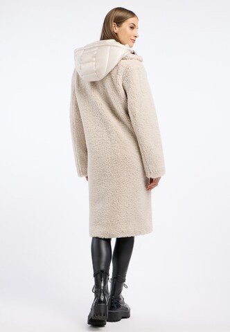 Frieda & Freddies NY Between-Seasons Coat in White