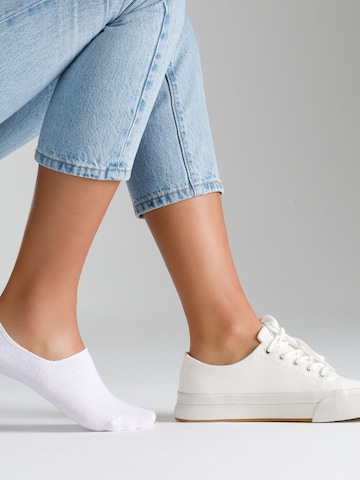 camano Ankle socks in White
