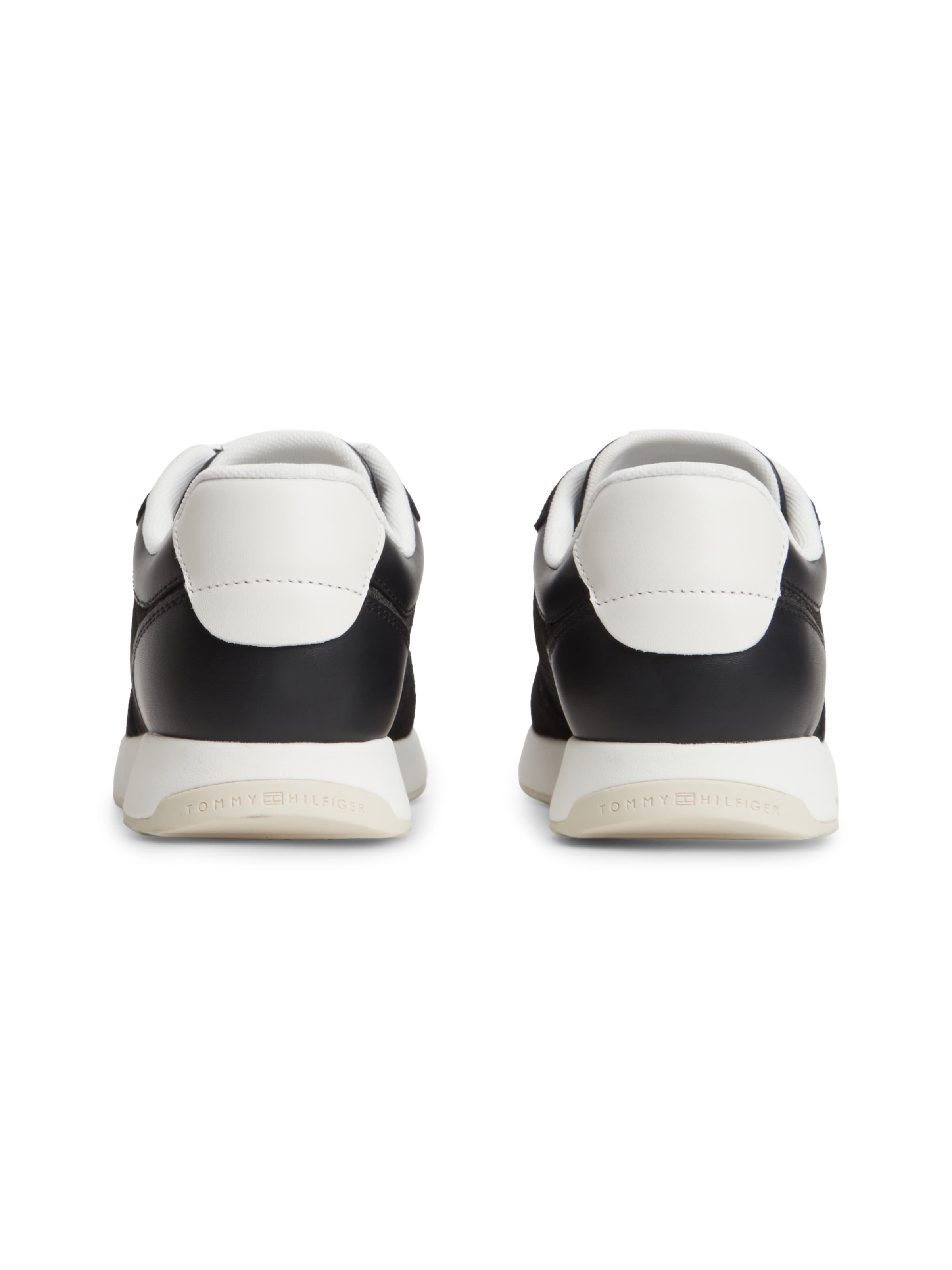 Sneaker low 'RETRO' de la TOMMY HILFIGER pe negru
