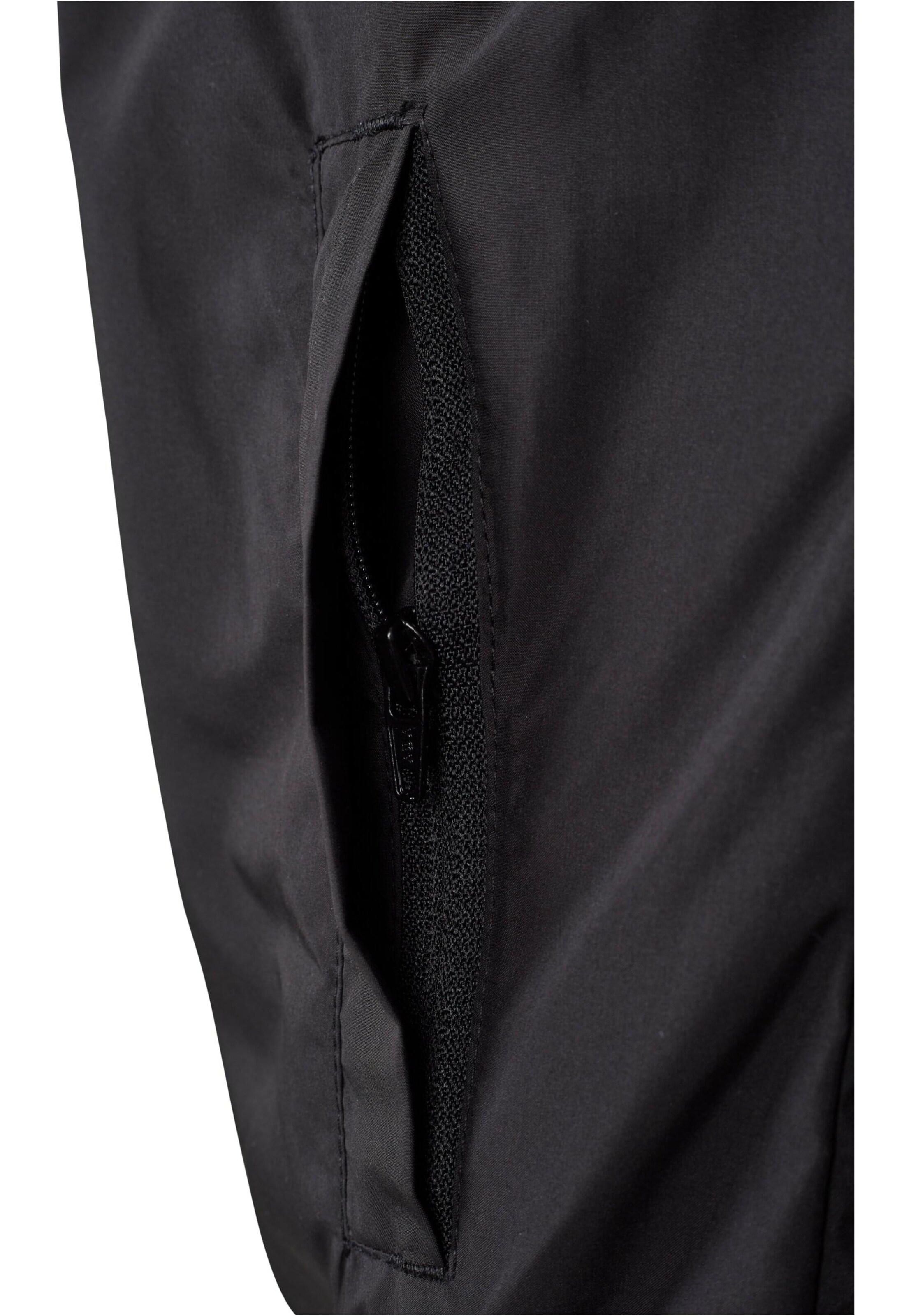 Urban Classics Kevad-sügisjope, värv must