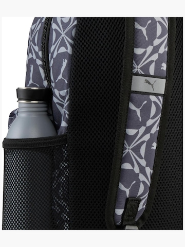 Zaino 'Puma Phase Aop Backpack Set Moody -s 20L' di PUMA in grigio