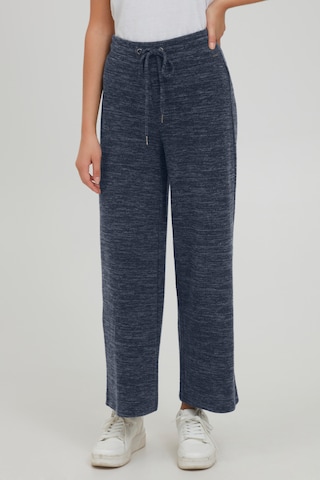 Oxmo Loose fit Pants 'Berenice' in Blue: front