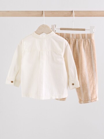 Next Set i beige