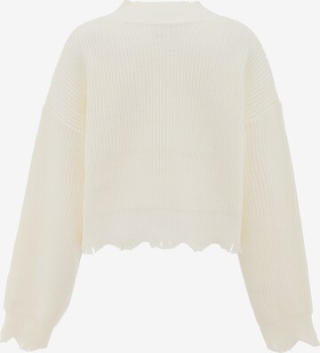 Gaya Sweater in White