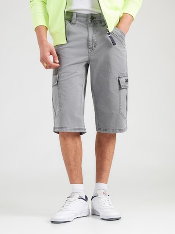 CAMP DAVID Regular Cargo Pants in Grey: front