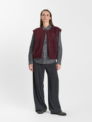 Gilet 'BADIS' Le Temps Des Cerises en rouge