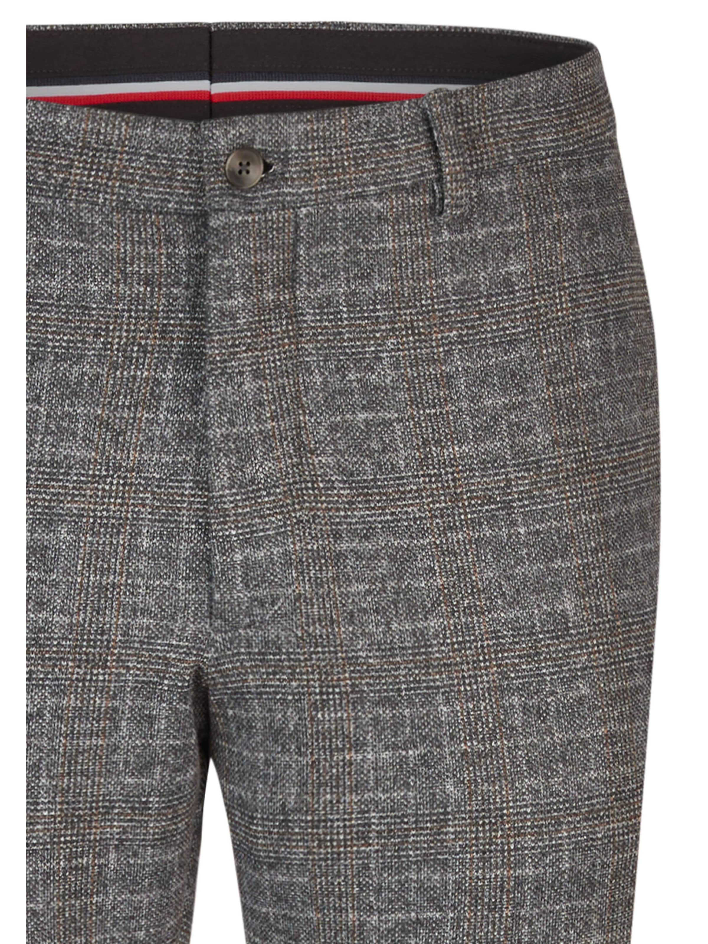 HECHTER PARIS Slim fit Pants in Grey