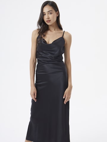 AIKI KEYLOOK Φόρεμα κοκτέιλ σε μαύρο