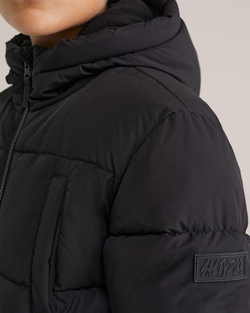 WE Fashion Зимняя куртка в Черный