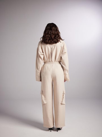 HOLLY LOLLY Loosefit Hose in Beige