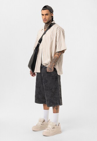 Dandalo Regular fit Button Up Shirt in Beige