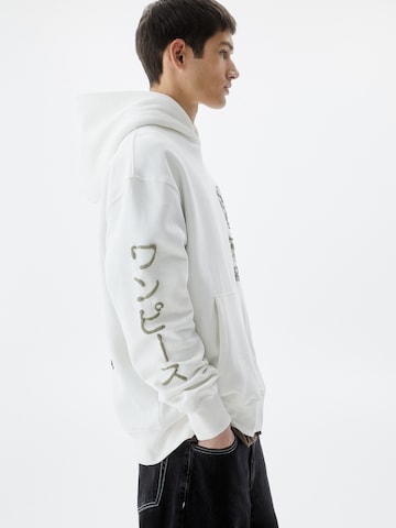 Pull&Bear Sweatshirt in Weiß