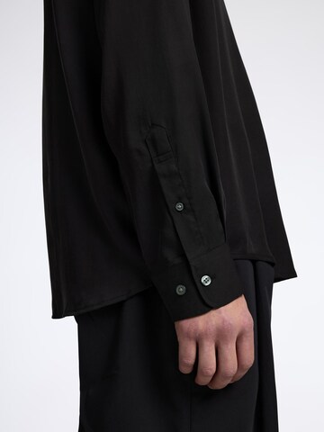 Coupe regular Chemise SELECTED en noir