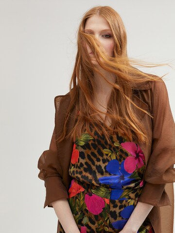 Top di Lola Casademunt in marrone