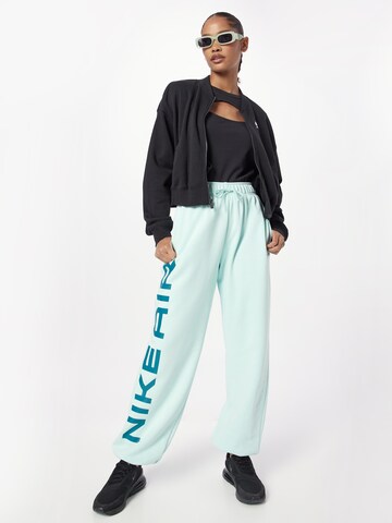 Nike Sportswear Tapered Pants in Green