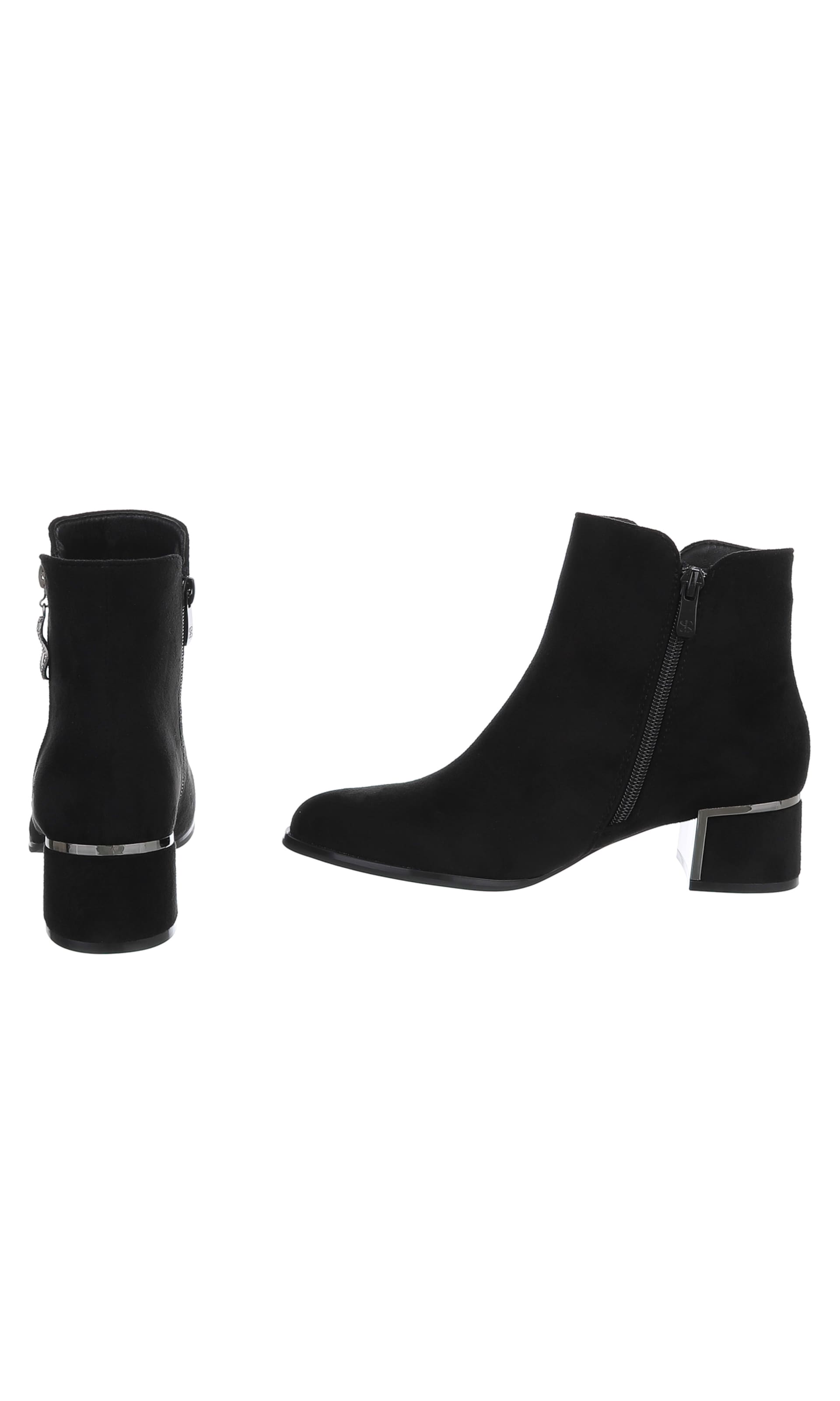 Ital-Design Ankle Boots in Black
