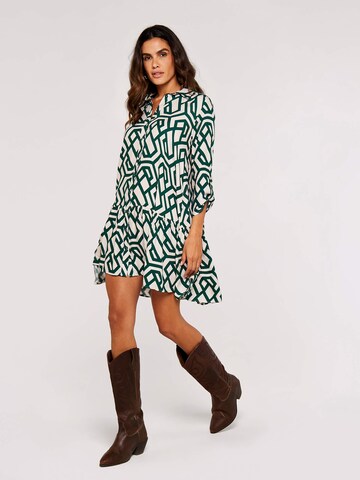 Robe-chemise Apricot en vert