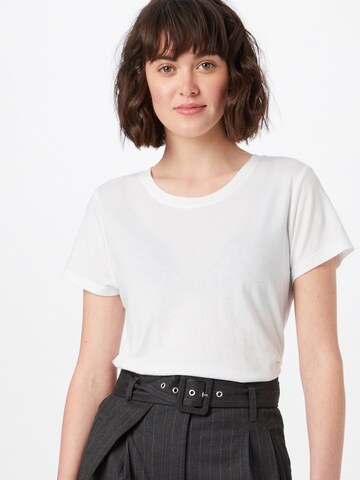 GAP Shirt in Wit: voorkant