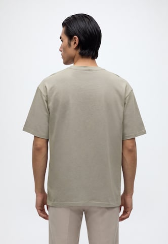 T-Shirt 'STUDIOS' BALMOHK en beige : derrière