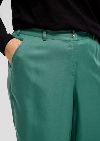 TRIANGLE Wide leg Pants in Green