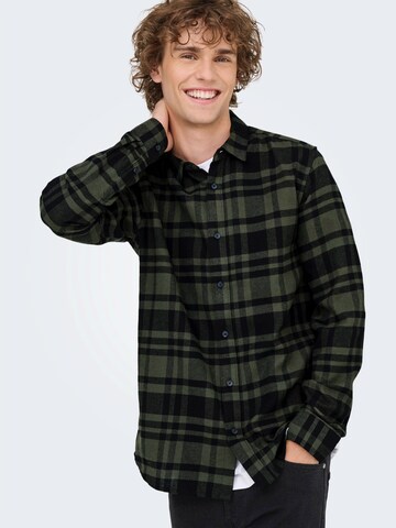 Only & Sons Slim Fit Paita 'ONSGUDMUND' värissä vihreä