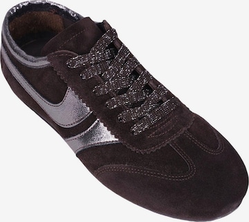 Desa Sneakers 'Trainer' in Brown: front