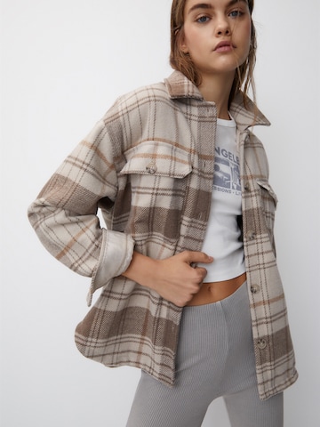 Pull&Bear Jacke in Beige