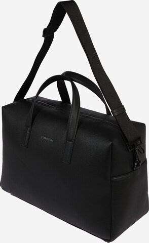 Calvin Klein Weekender in Schwarz