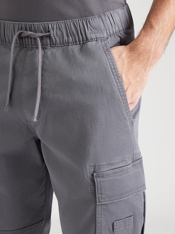 HOLLISTER Tapered Cargobroek in Grijs